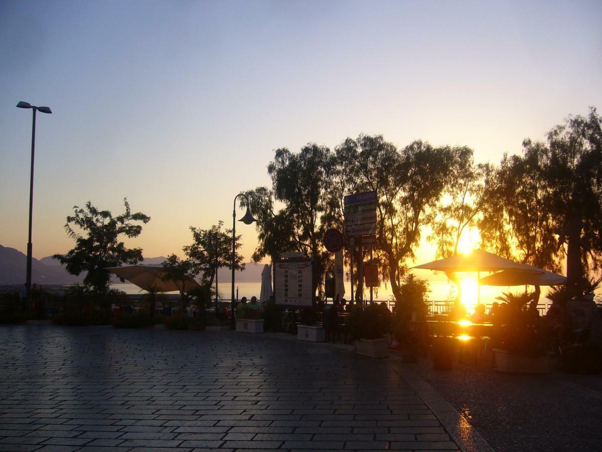 Casaleo Hotel Campofelice Di Roccella Ngoại thất bức ảnh