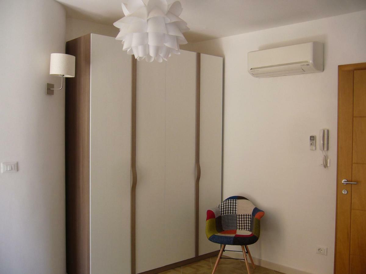 Casaleo Hotel Campofelice Di Roccella Ngoại thất bức ảnh
