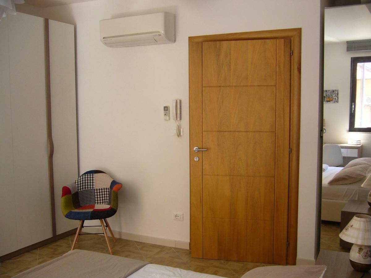 Casaleo Hotel Campofelice Di Roccella Ngoại thất bức ảnh